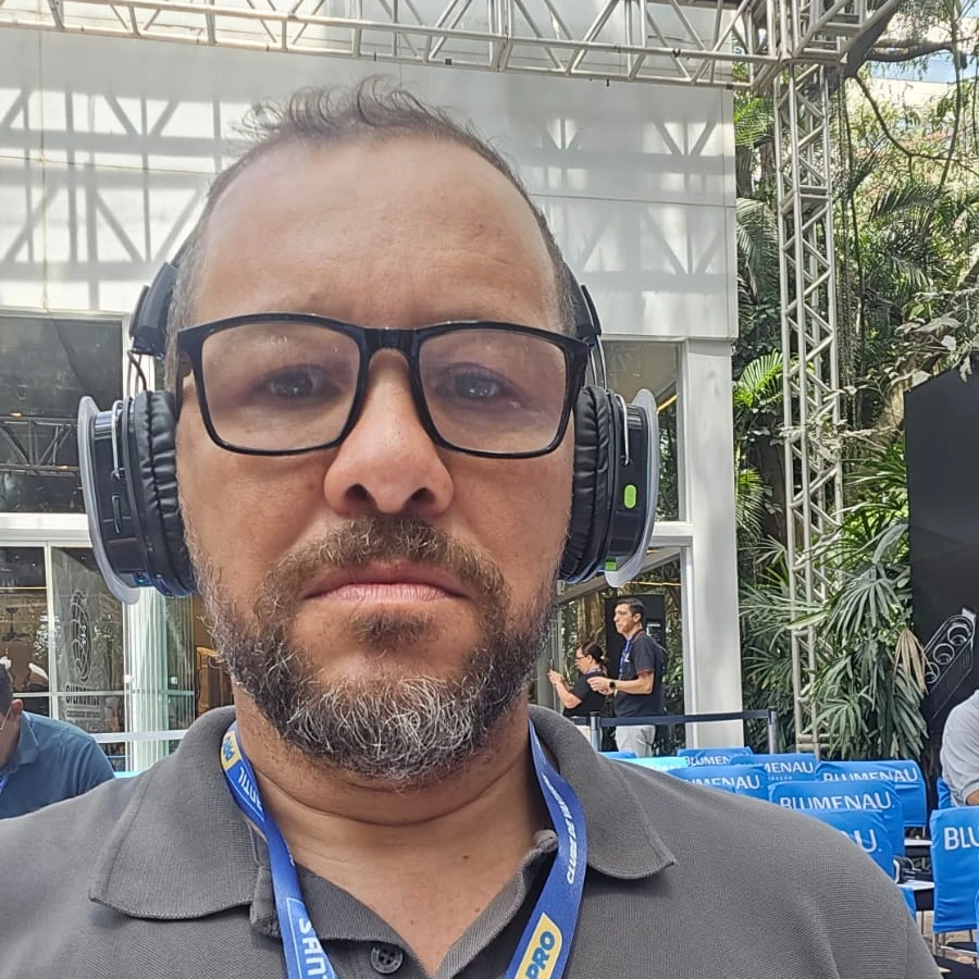 Fabiano Araújo, responsável pela F.Araujo Elétrica & Automação
